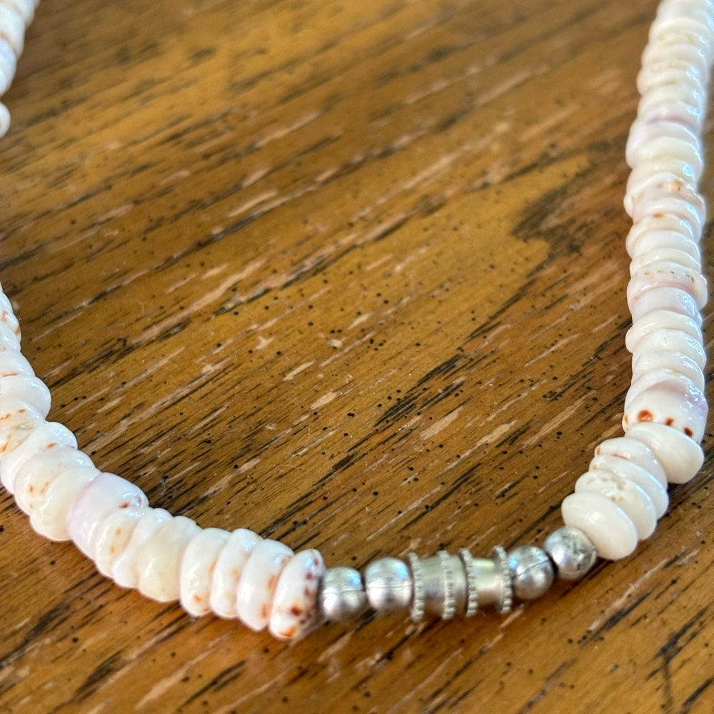 Puka Shell Necklace - Picture 2 of 3